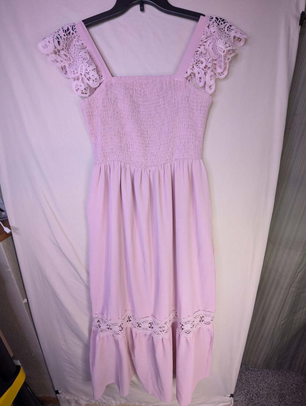 Boho Square Neck Smocked Midi Dress with‎ Flutter Lace Sleeves and Pockets
